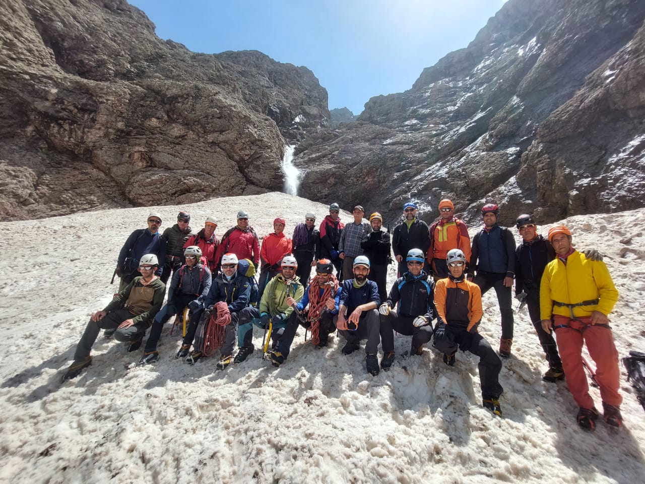 pic's of main's title