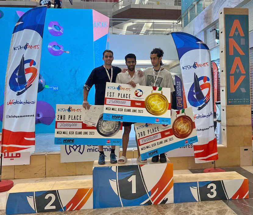 pic's of main's title