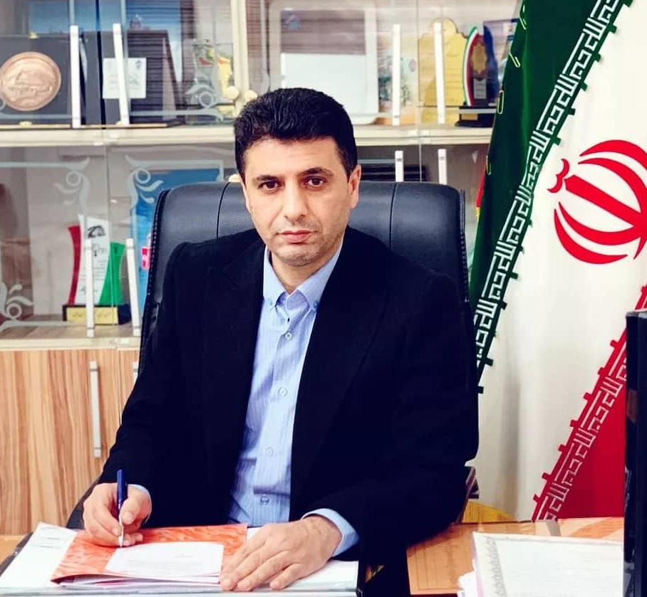 pic's of main's title