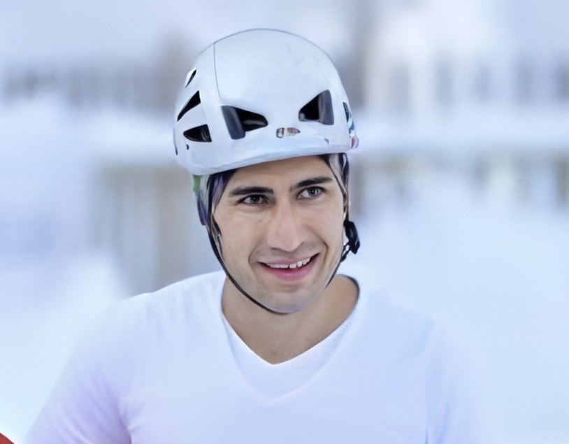 pic's of main's title