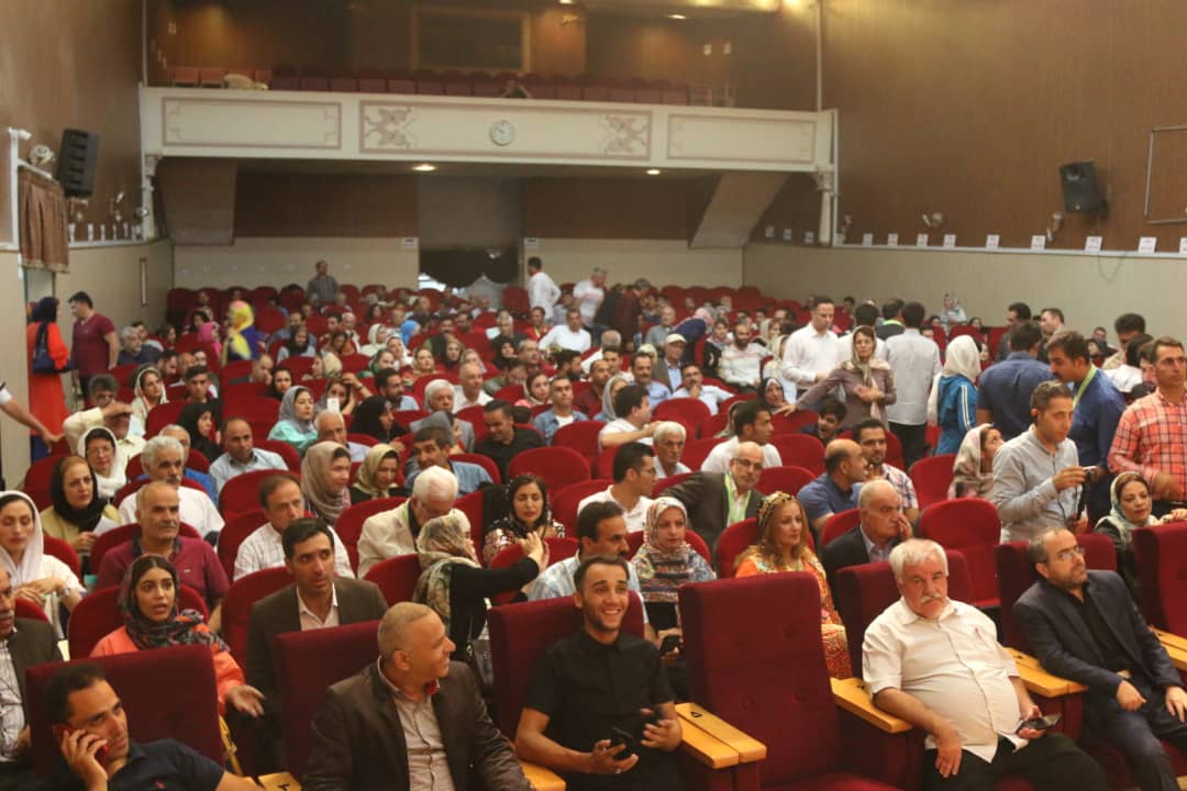 pic's of main's title